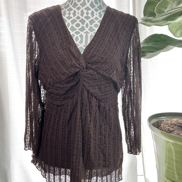 Bandolino Black Lace V Neck Top - Picture 1 of 13